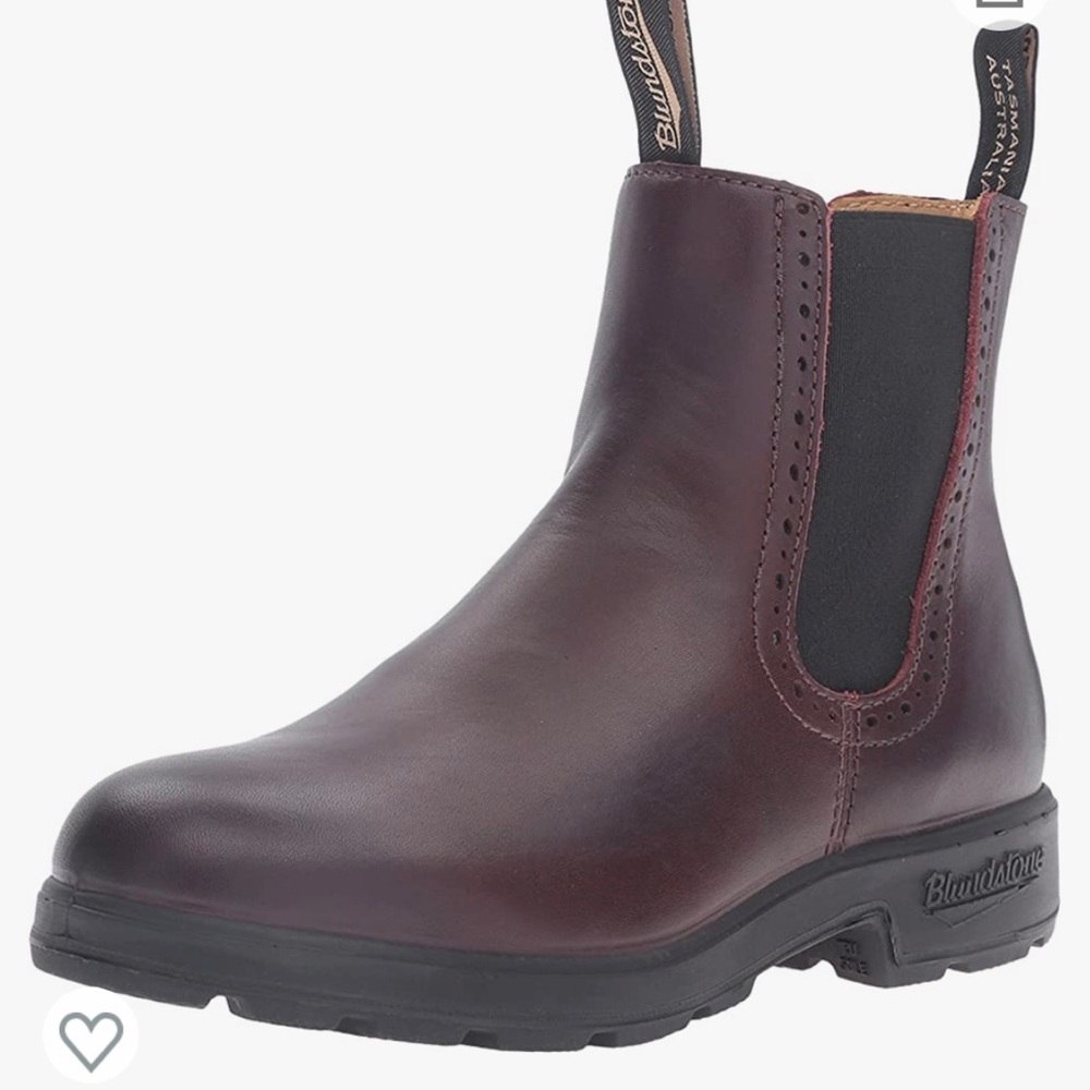 Chelsea wine colored Blundstone boots. Size 7. Worn once. No longer fit me.